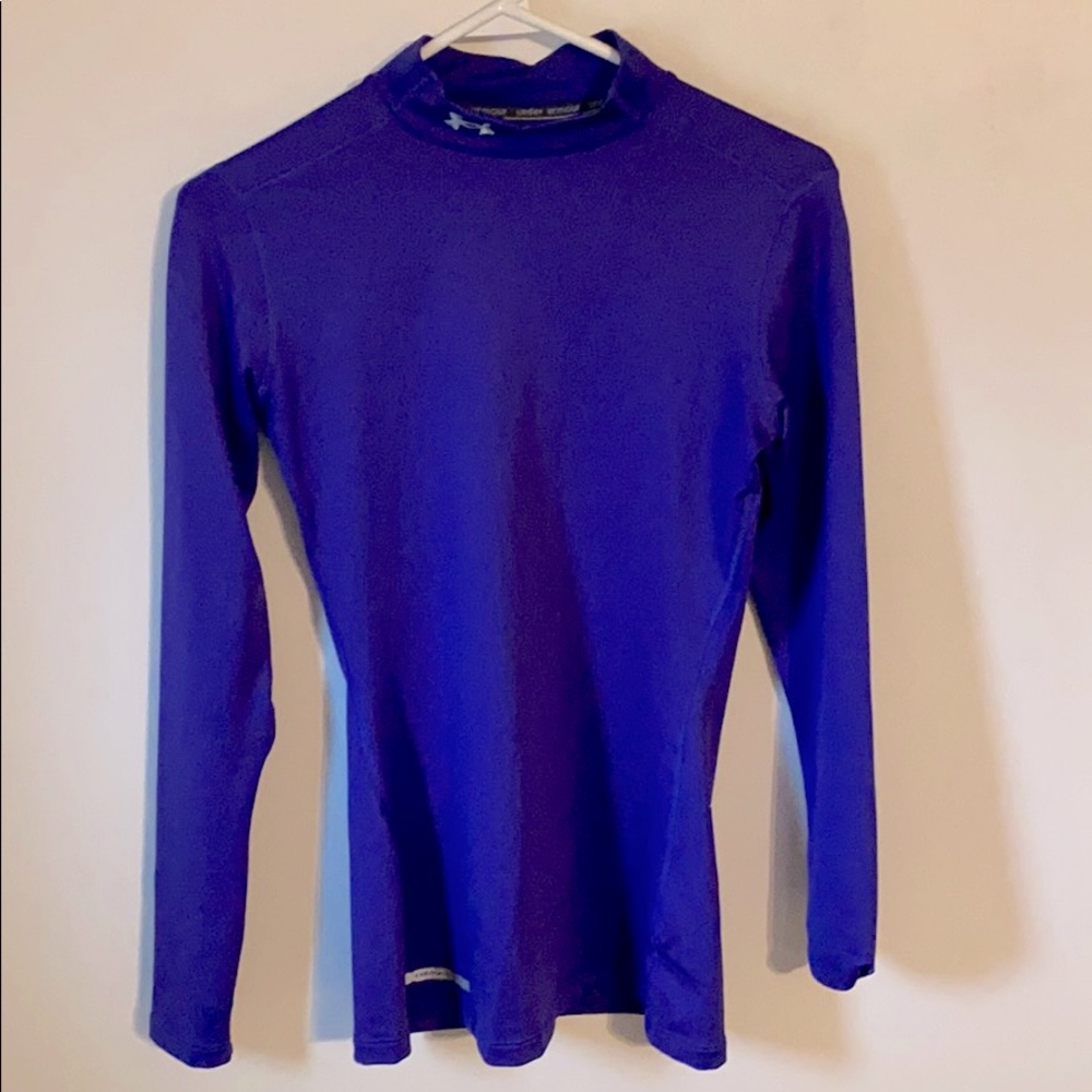 Under Amour Fitted top